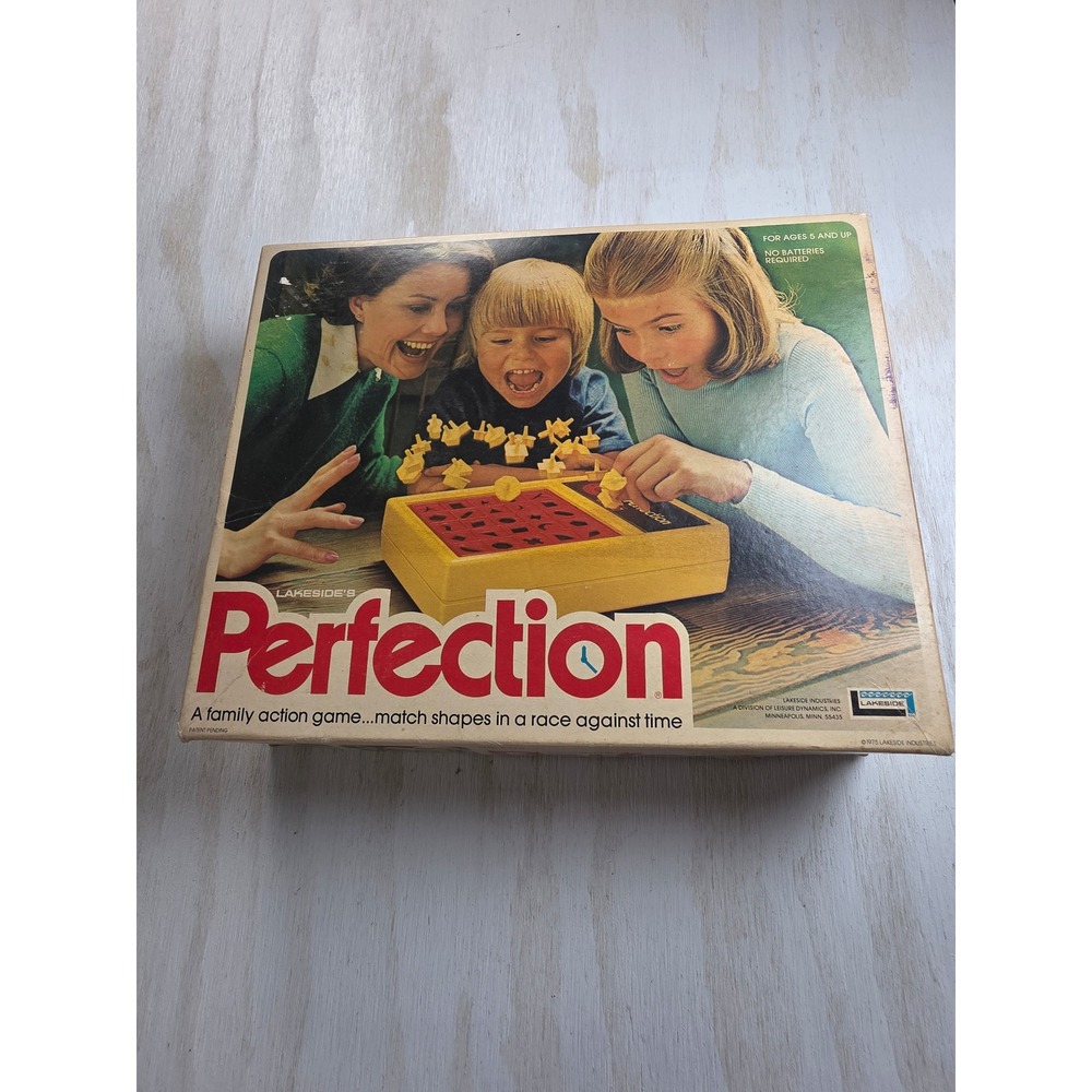 Vintage 1975 Lakeside Perfection Game 8370 For Parts Replacement Pieces Box